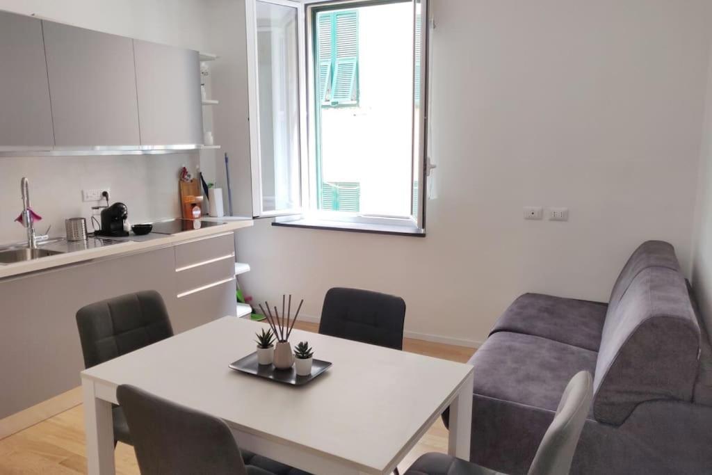 La Casa Di Dani Apartment เจนัว ภายนอก รูปภาพ