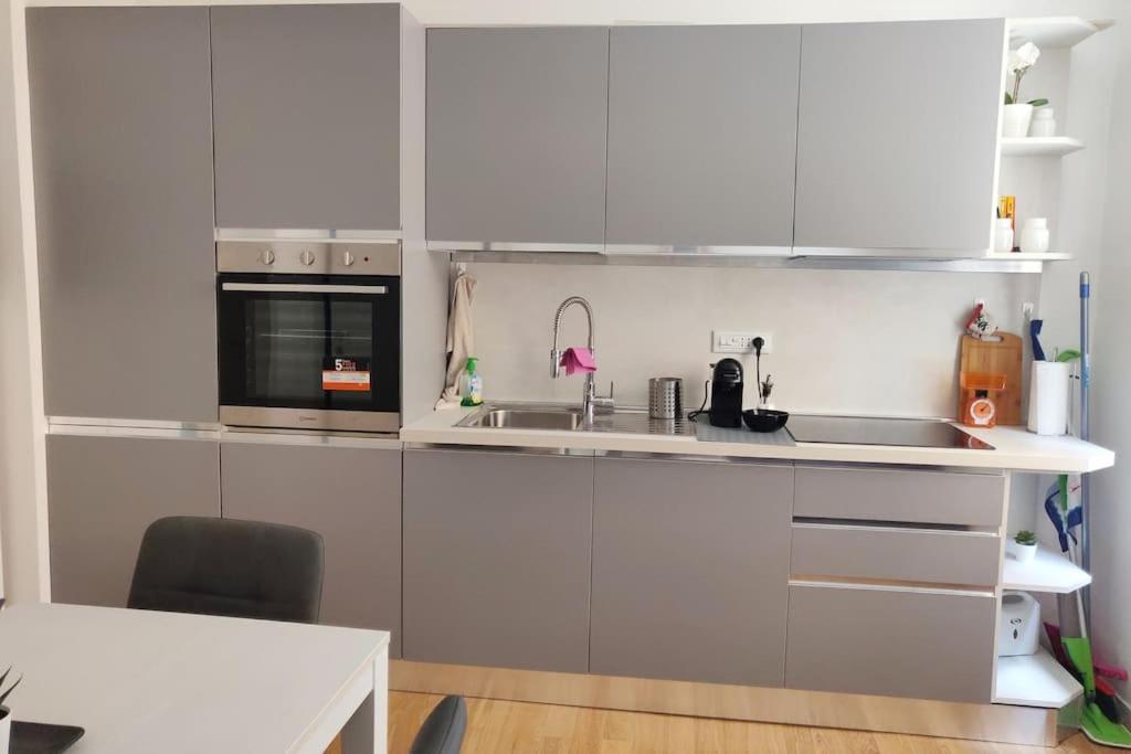 La Casa Di Dani Apartment เจนัว ภายนอก รูปภาพ
